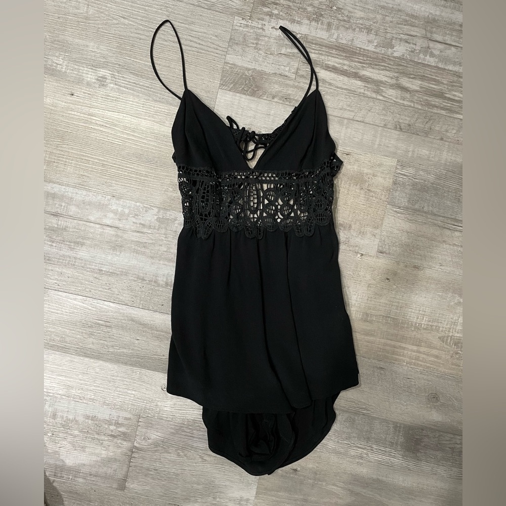 BEAUTIFUL crochet Tobi Romper!